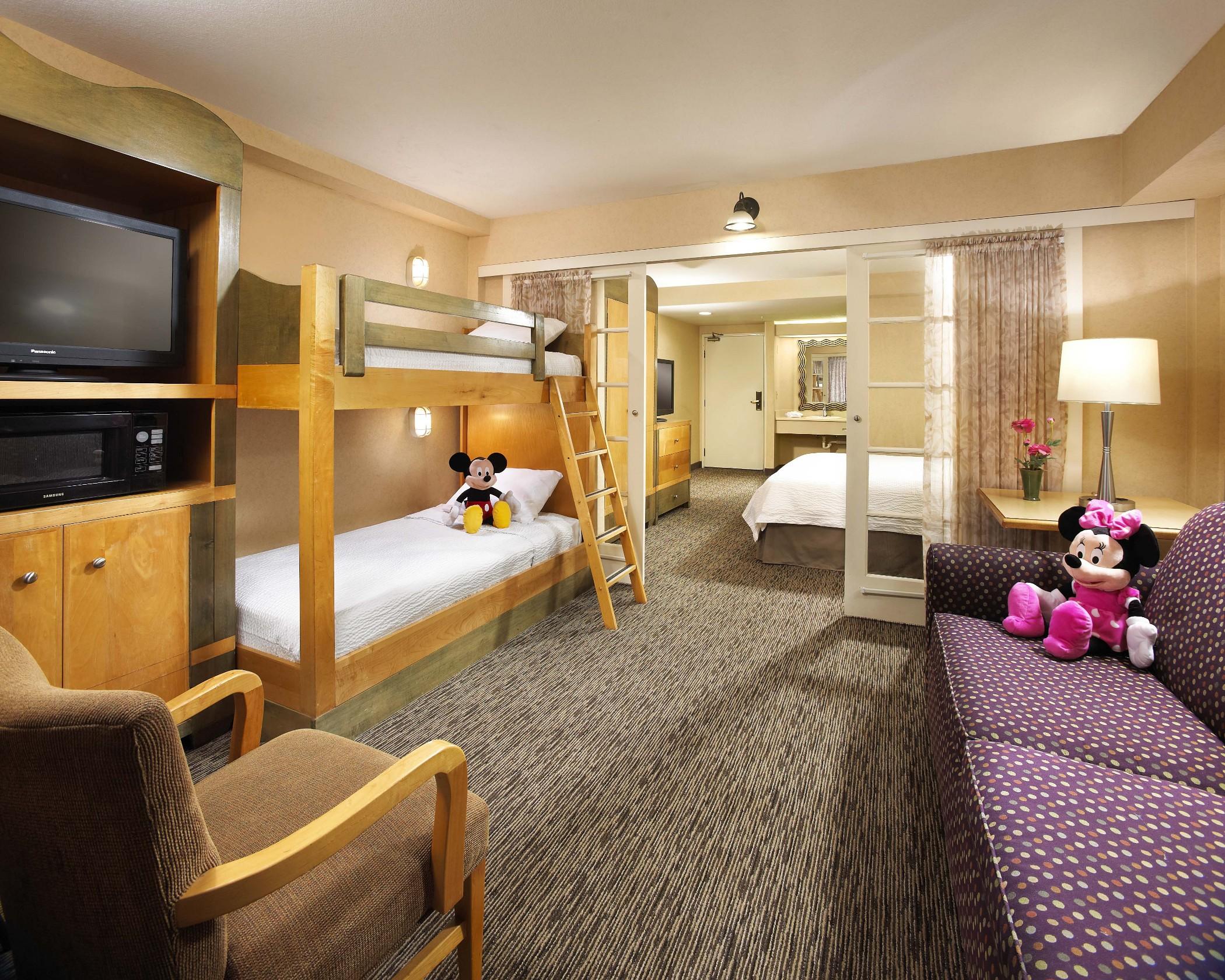 Anaheim Portofino Inn & Suites Szoba fotó