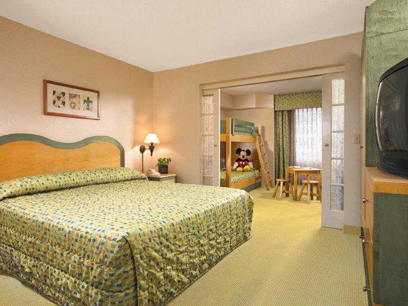 Anaheim Portofino Inn & Suites Szoba fotó